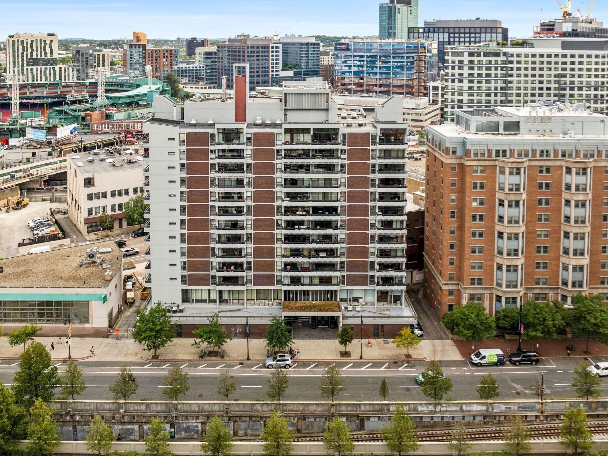 Stock Cooperative at 566 Commonwealth Ave # 401, Boston MA 02215, photo 21 of 23