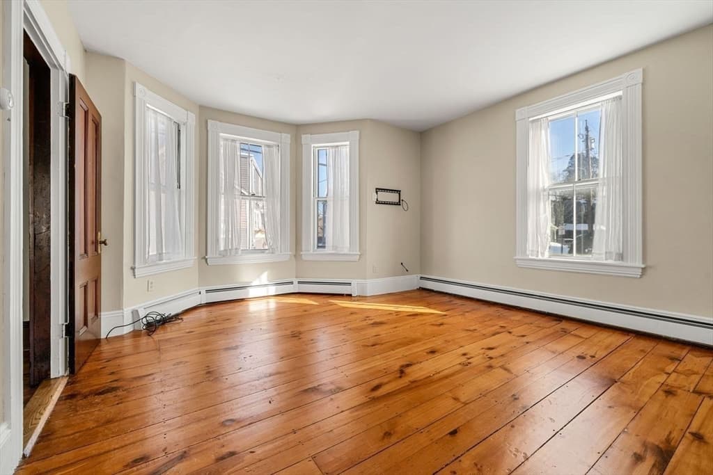 Single Family Residence at 9 Darling Street, Marblehead MA 01945, photo 2 of 28