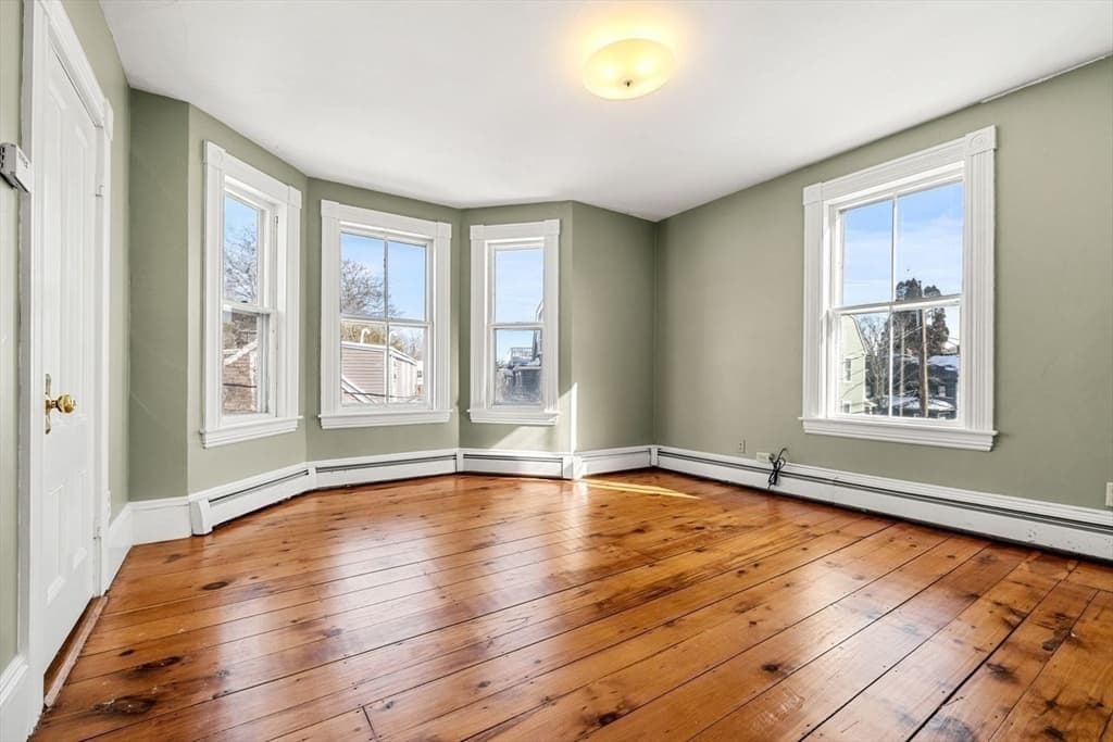 Single Family Residence at 9 Darling Street, Marblehead MA 01945, photo 11 of 28