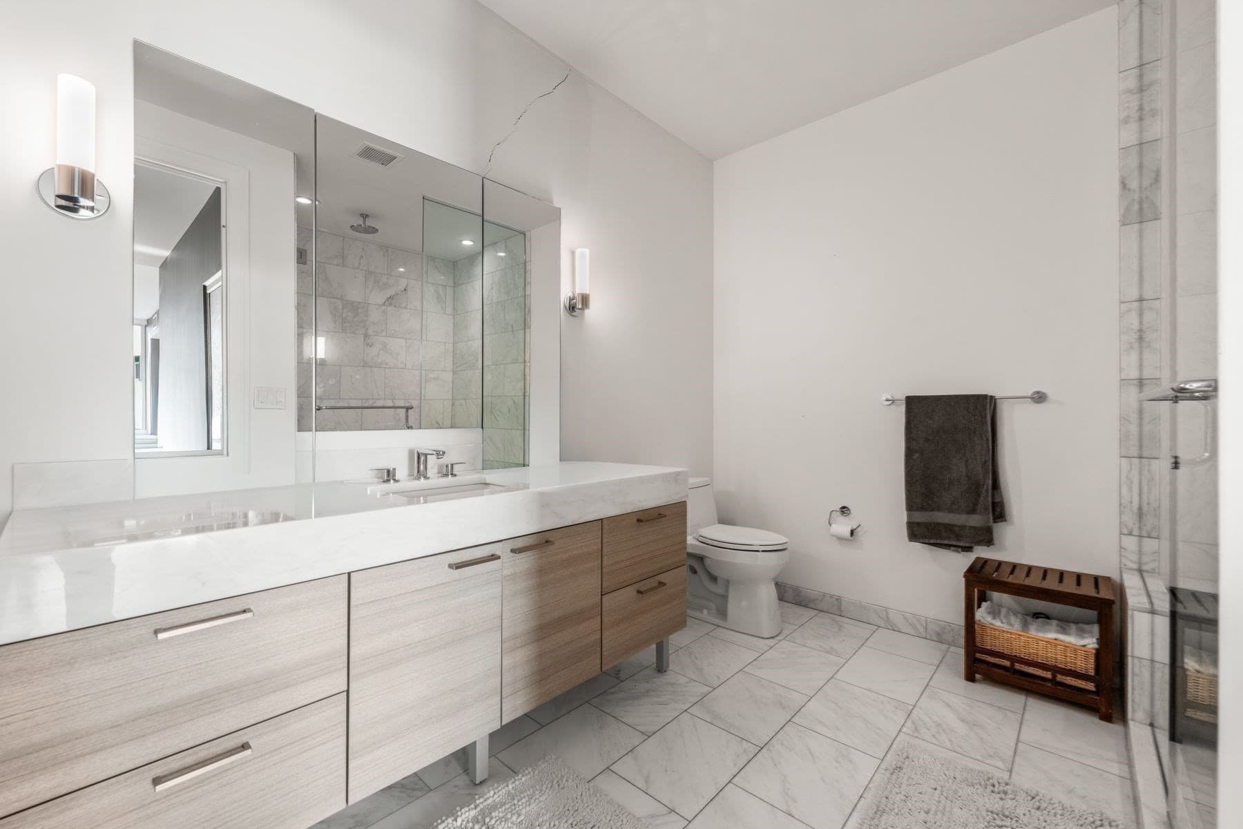 Condominium at 1 Franklin # 5002, Boston MA 02110, photo 20 of 40