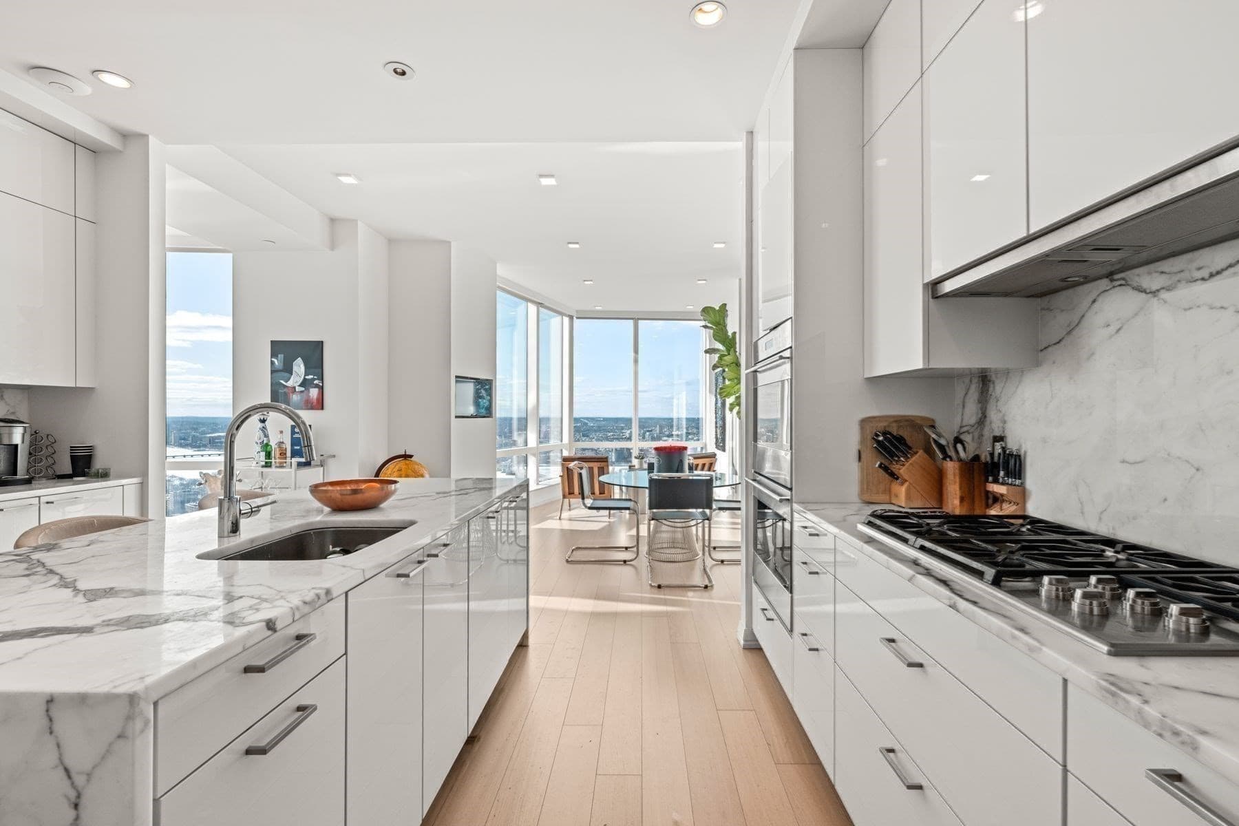 Condominium at 1 Franklin # 5002, Boston MA 02110, photo 14 of 40