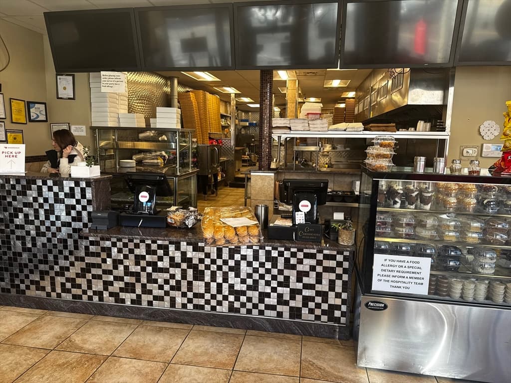 330 Belgrade Ave, Boston MA 02131