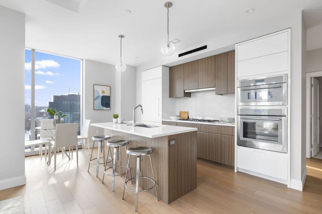 Condominium at 100 Shawmut Ave # 807, Boston MA 02118, photo 2 of 35