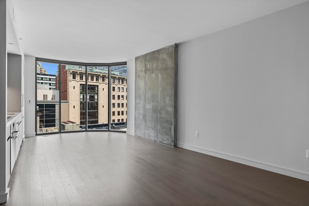 Condominium at 55 Lagrange St # 1010, Boston MA 02116, photo 6 of 11