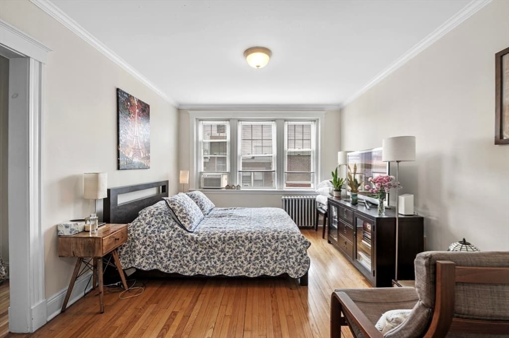 56-58 Selkirk Road, Boston MA 02135 photo 8