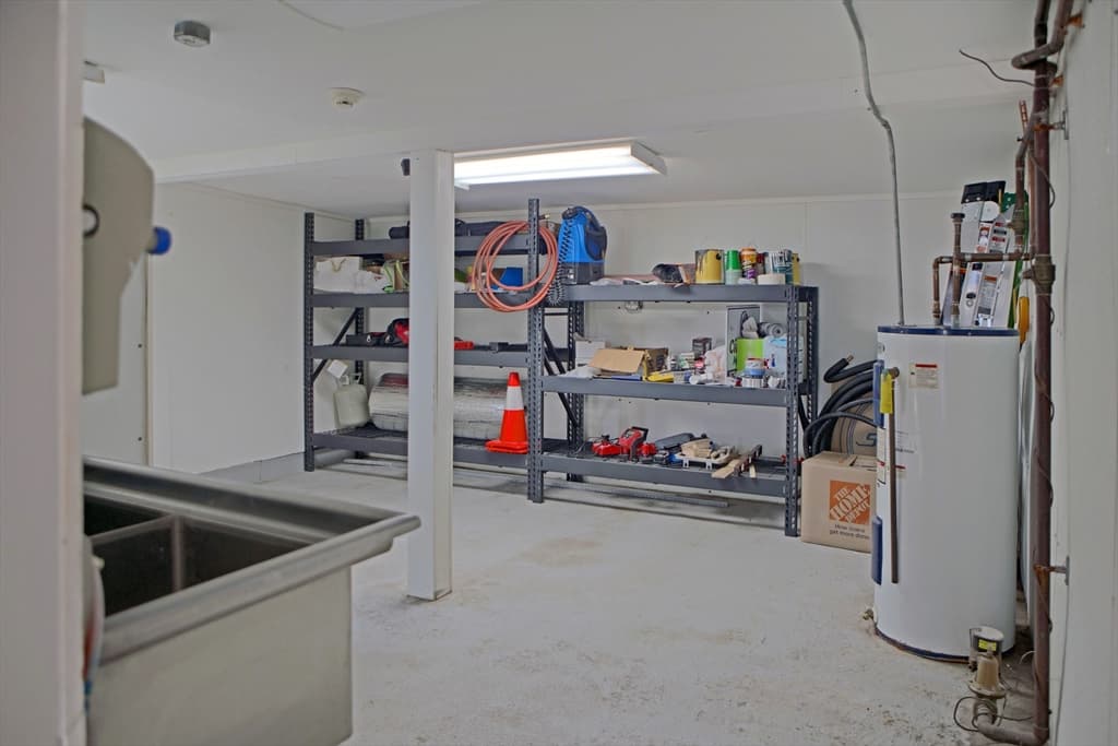 Commercial Sale at 165 Massachusetts Ave, Lunenburg MA 01462, photo 14 of 16