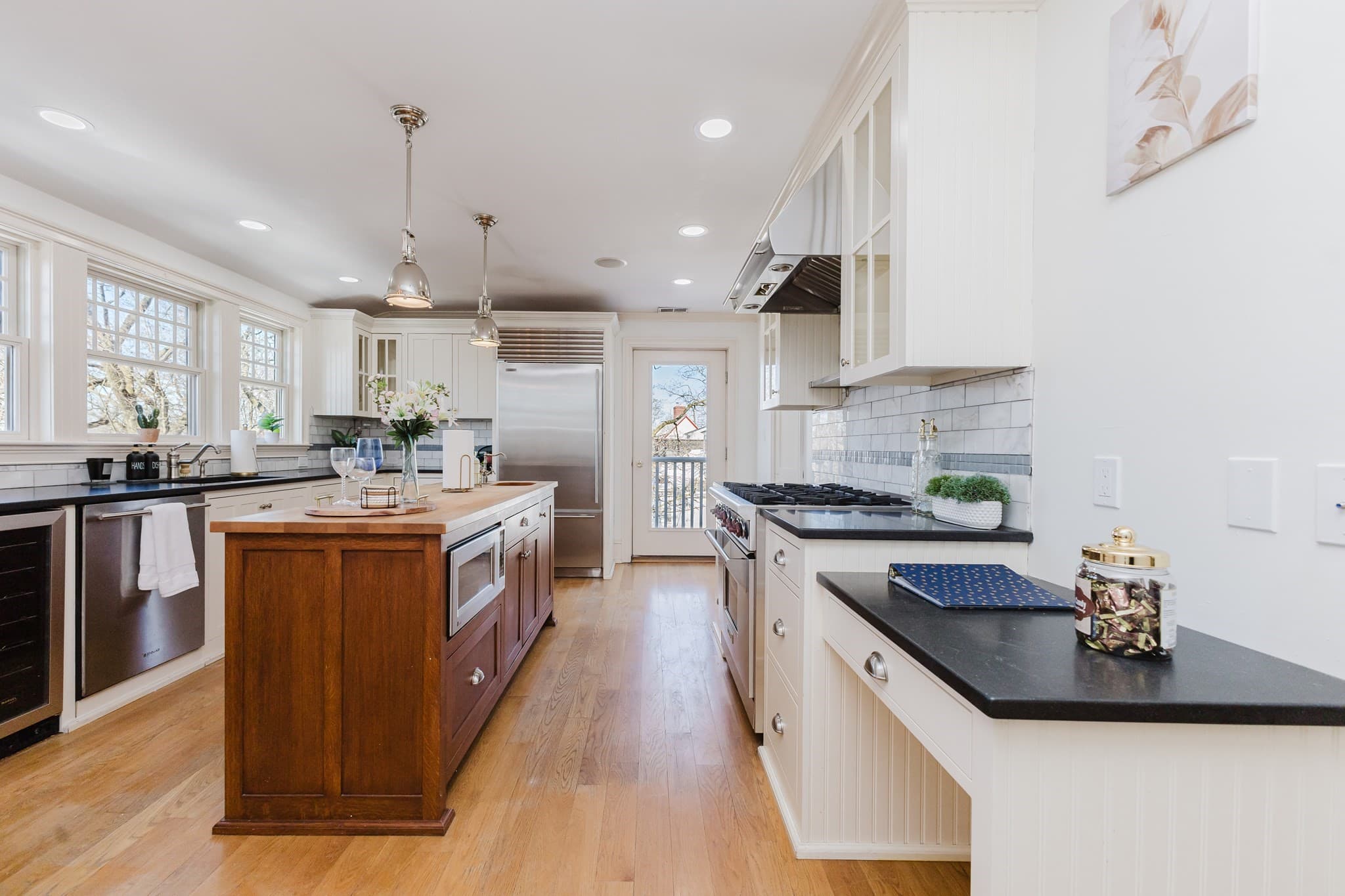Condominium at 159 Washington St # 4, Newton MA 02458, photo 2 of 42