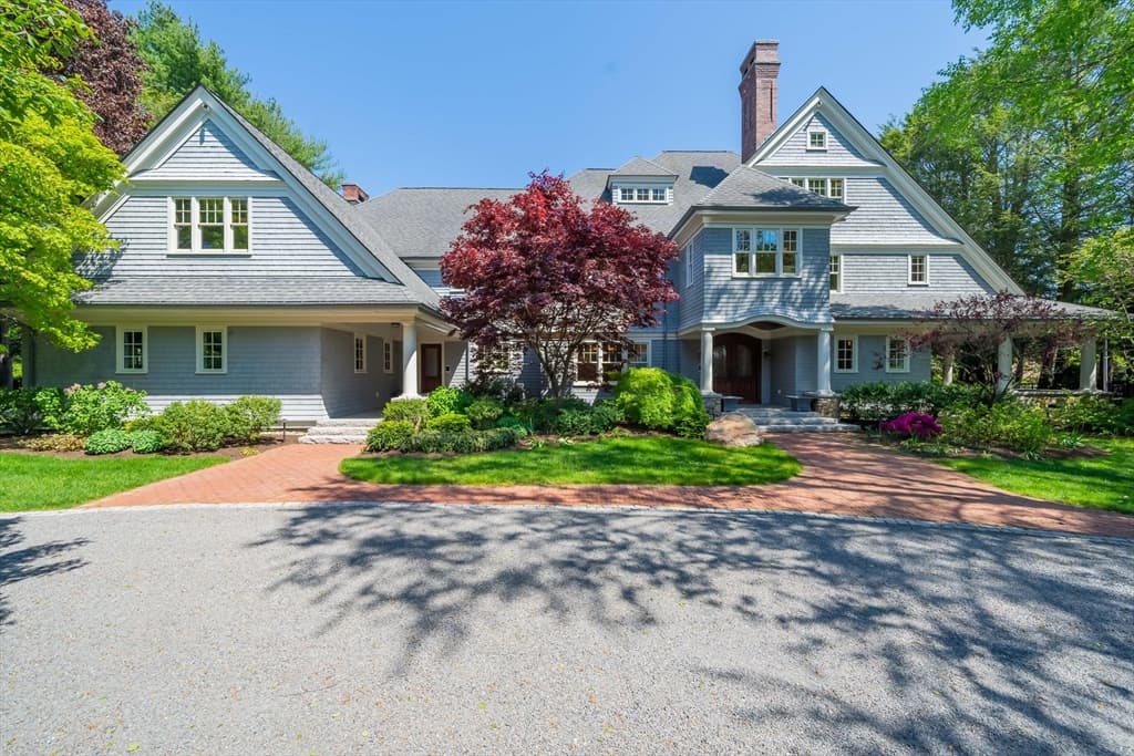 197 Grant St, Lexington MA 02420