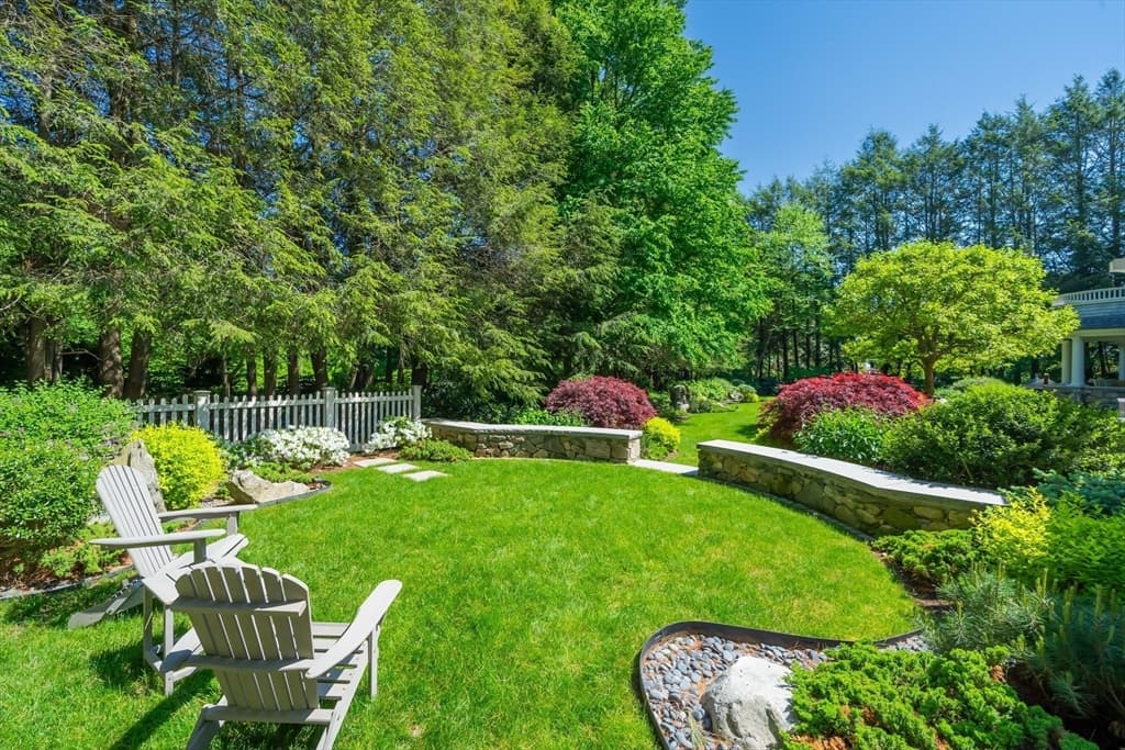 197 Grant St, Lexington MA 02420 photo 40
