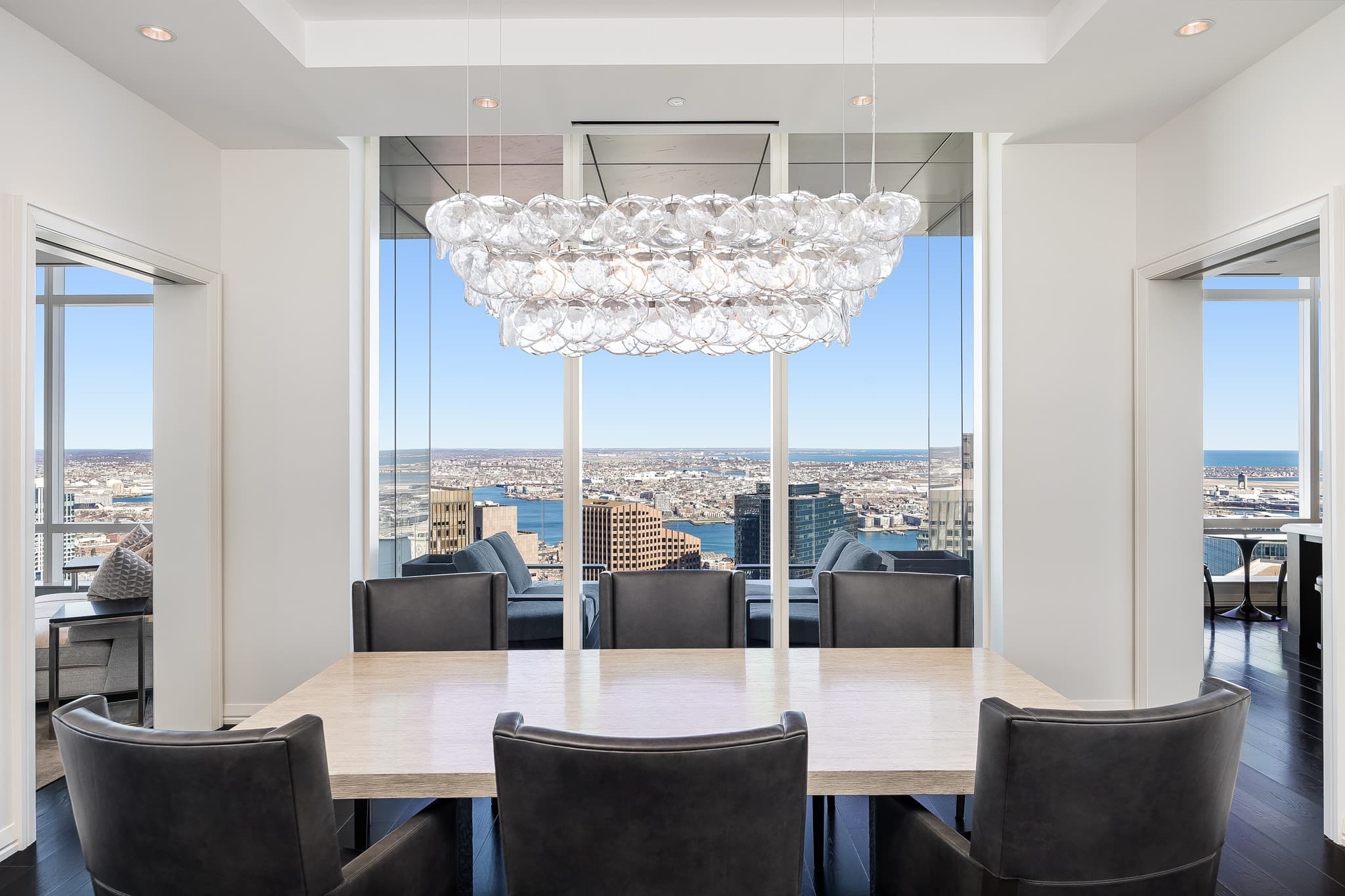 Condominium at 1 Franklin St, Boston MA 02110, photo 6 of 10