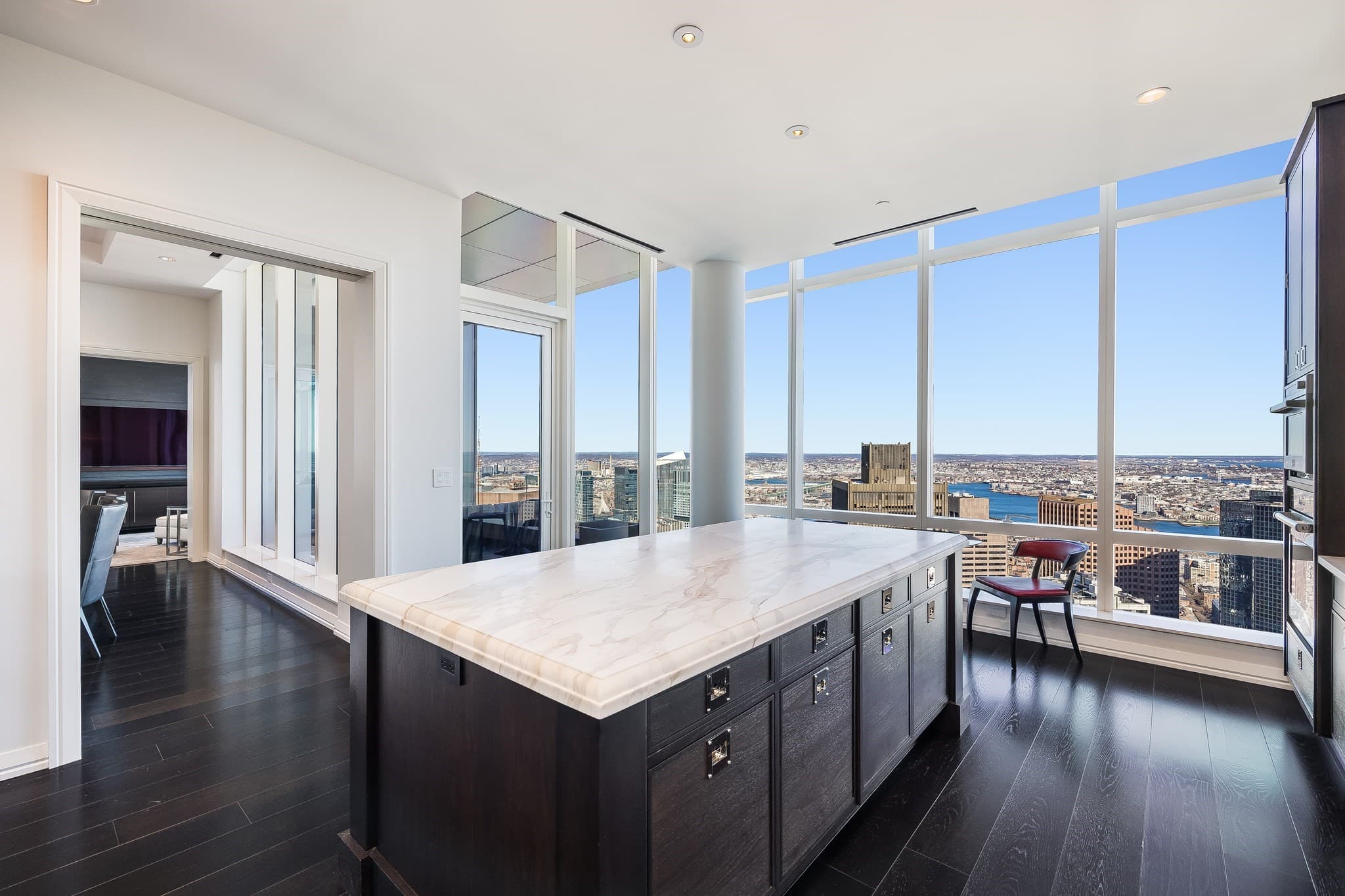 Condominium at 1 Franklin St, Boston MA 02110, photo 7 of 10