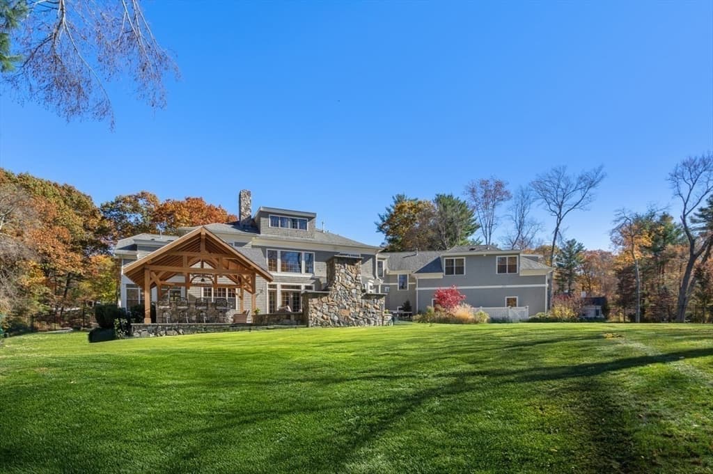 Single Family Residence at 21 Westerly Road, Weston MA 02493, photo 2 of 38