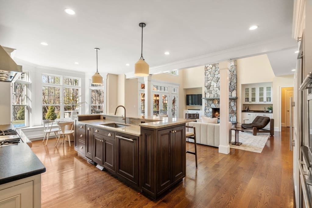 Single Family Residence at 21 Westerly Road, Weston MA 02493, photo 6 of 38