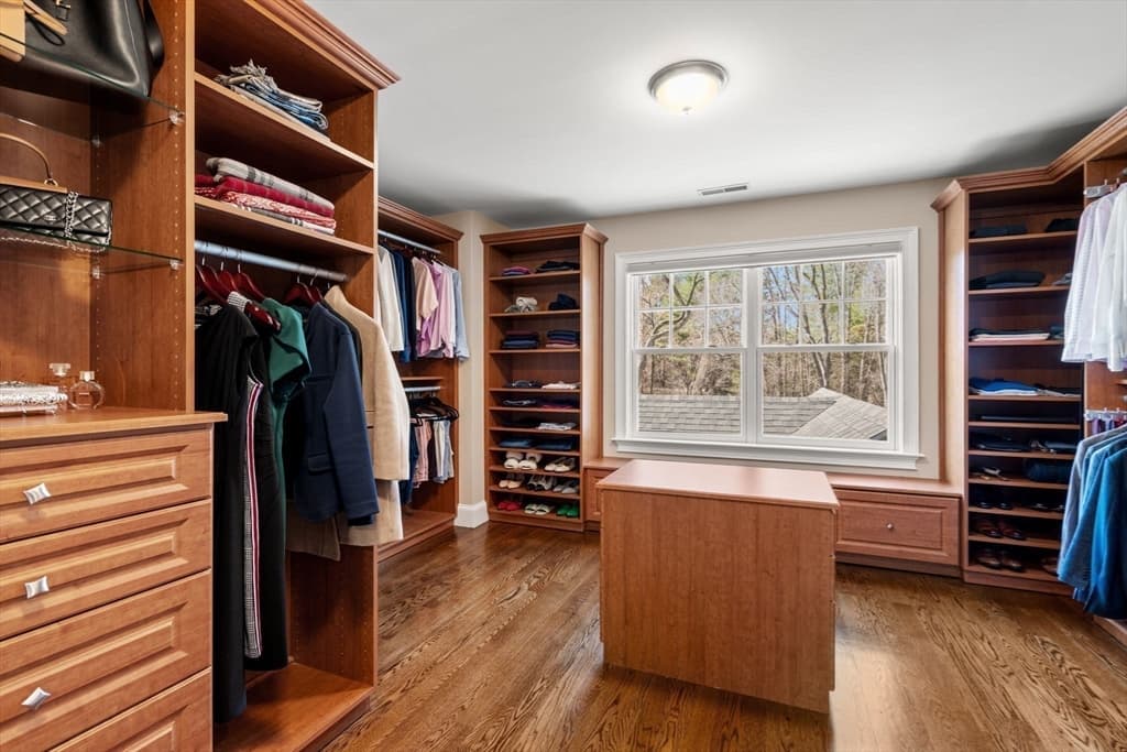 Single Family Residence at 21 Westerly Road, Weston MA 02493, photo 17 of 38