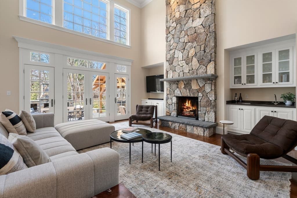 Single Family Residence at 21 Westerly Road, Weston MA 02493, photo 3 of 38