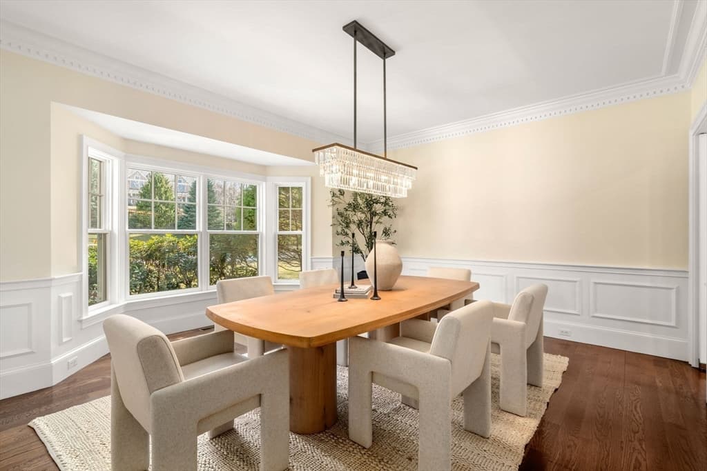 Single Family Residence at 21 Westerly Road, Weston MA 02493, photo 10 of 38