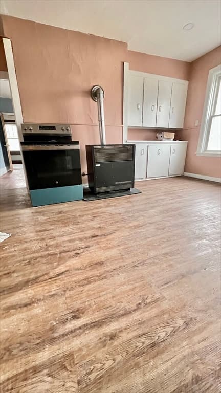 4 Family at 564 Main St., Southbridge MA 01550, Southbridge, photo 6 of 18