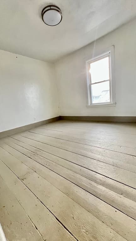 4 Family at 564 Main St., Southbridge MA 01550, Southbridge, photo 8 of 18