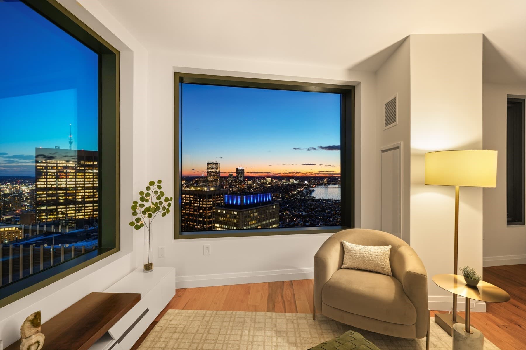 Condominium at 110 Sudbury Street # 3702, Boston MA 02114, photo 8 of 42