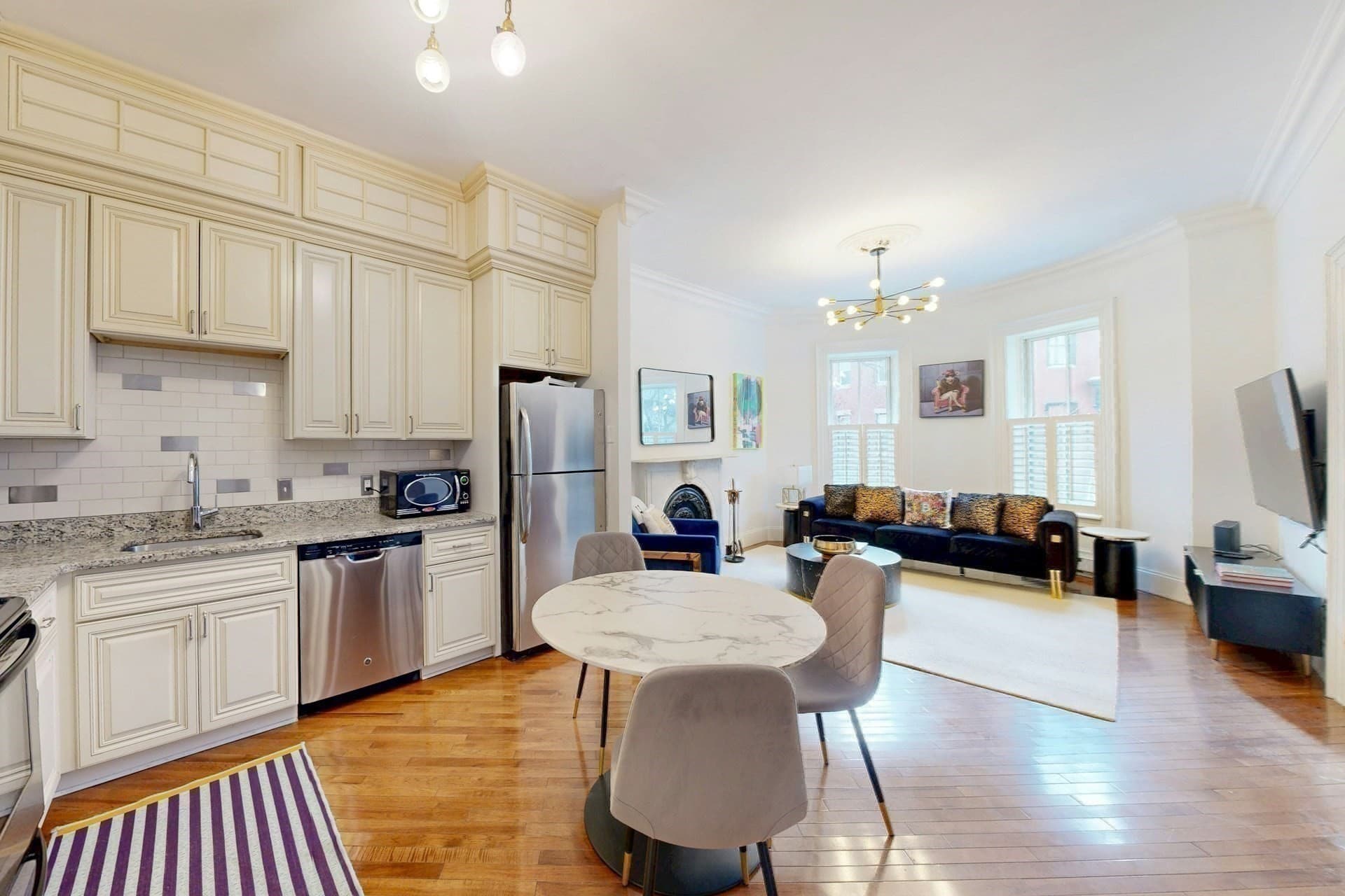 Condominium at 80 East Brookline Street # 2, Boston MA 02118, photo 9 of 18