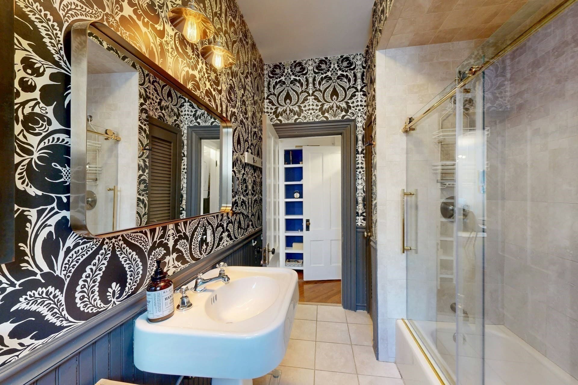 Condominium at 80 East Brookline Street # 2, Boston MA 02118, photo 14 of 18