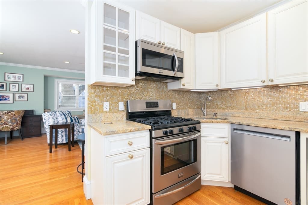 865 E Squantum St, Quincy MA 02171 photo 6