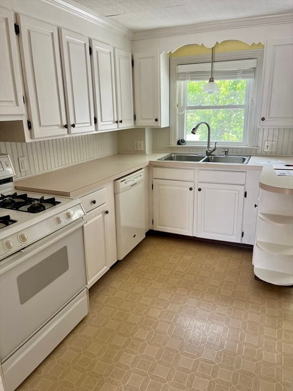 865 E Squantum St, Quincy MA 02171 photo 15