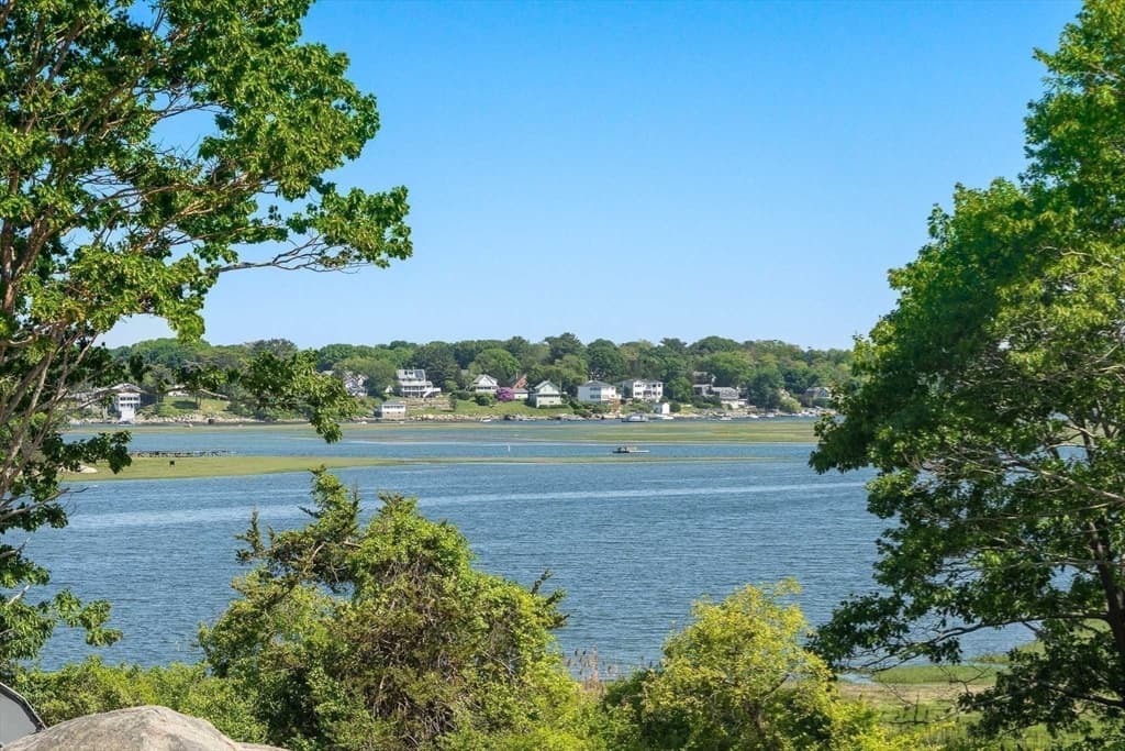 Single Family Residence at 167 Atlantic St, Gloucester MA 01930, Gloucester, photo 19 of 26