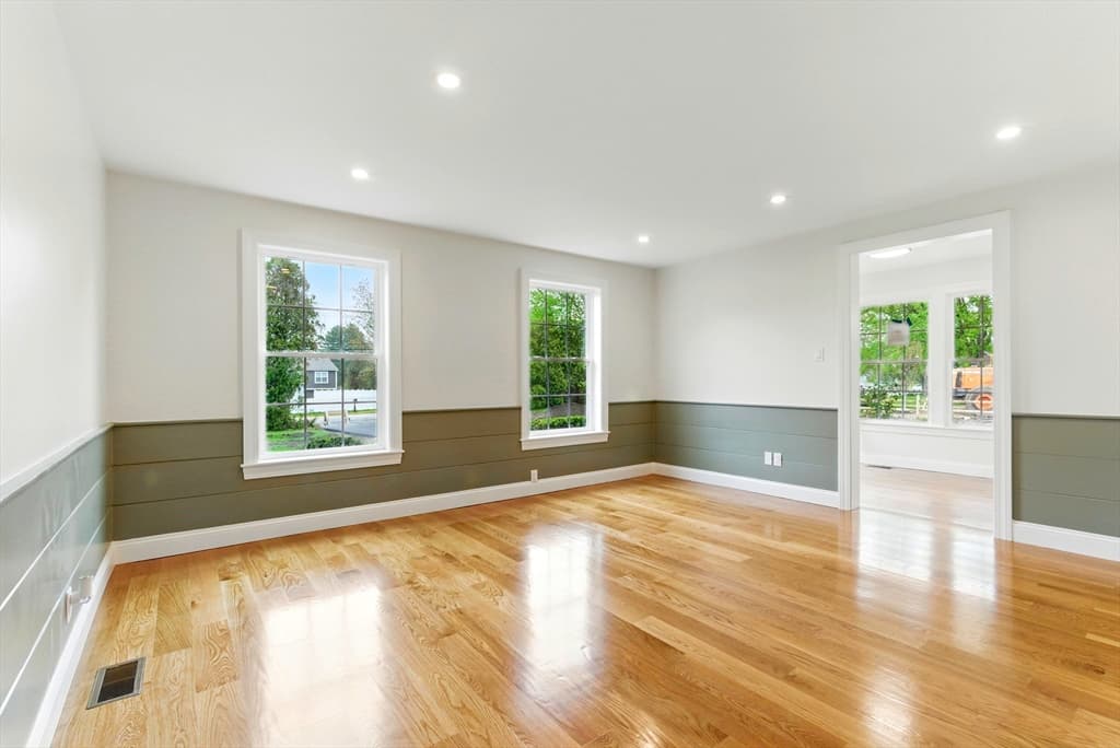 Single Family Residence at 267 F S. Main Street, Hopedale MA 01747, photo 11 of 40