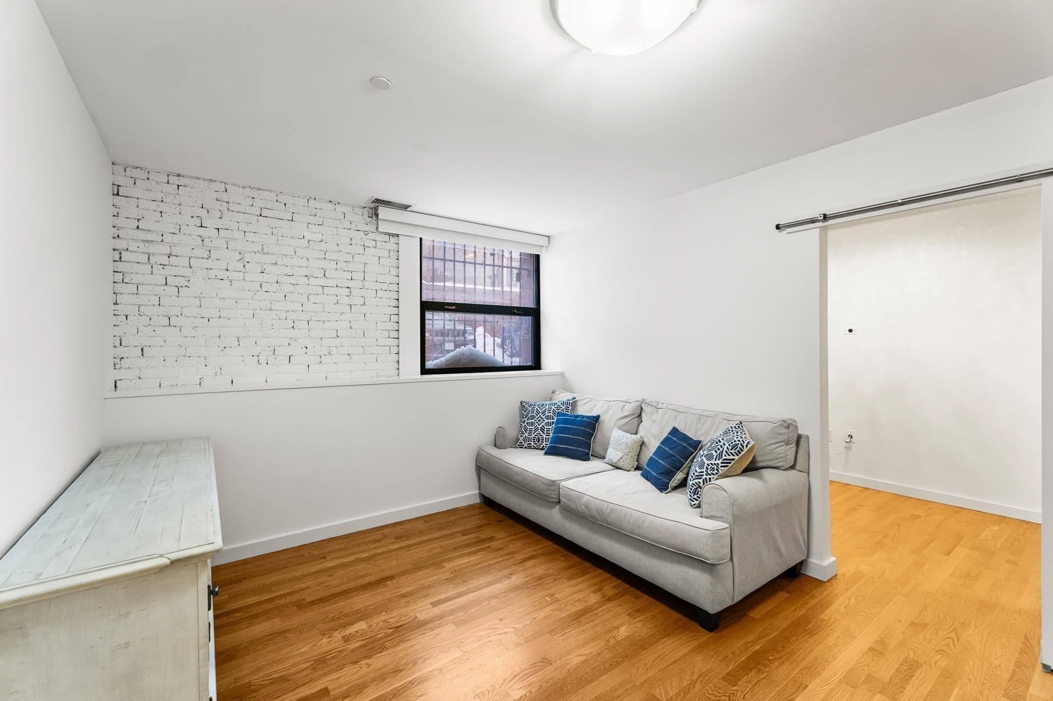 Condominium at 125 B St # 1D, Boston MA 02127, Boston, photo 6 of 20
