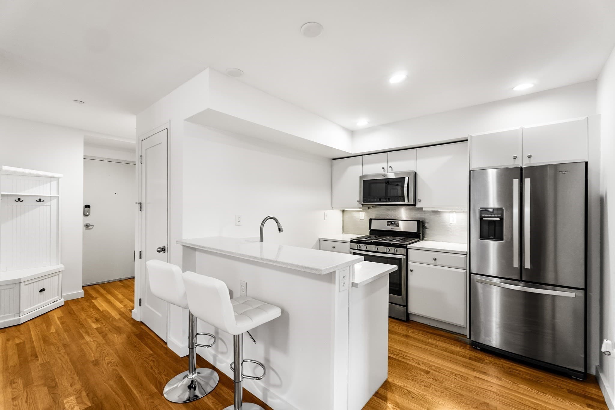 125 B St # 1D, Boston MA 02127