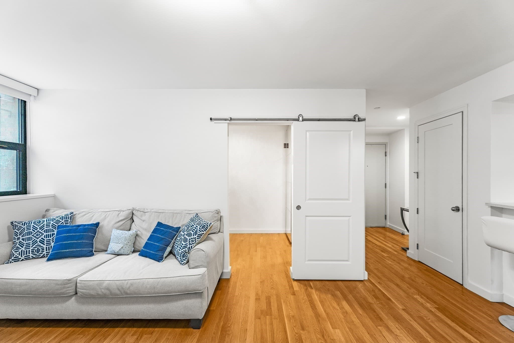 Condominium at 125 B St # 1D, Boston MA 02127, Boston, photo 5 of 20
