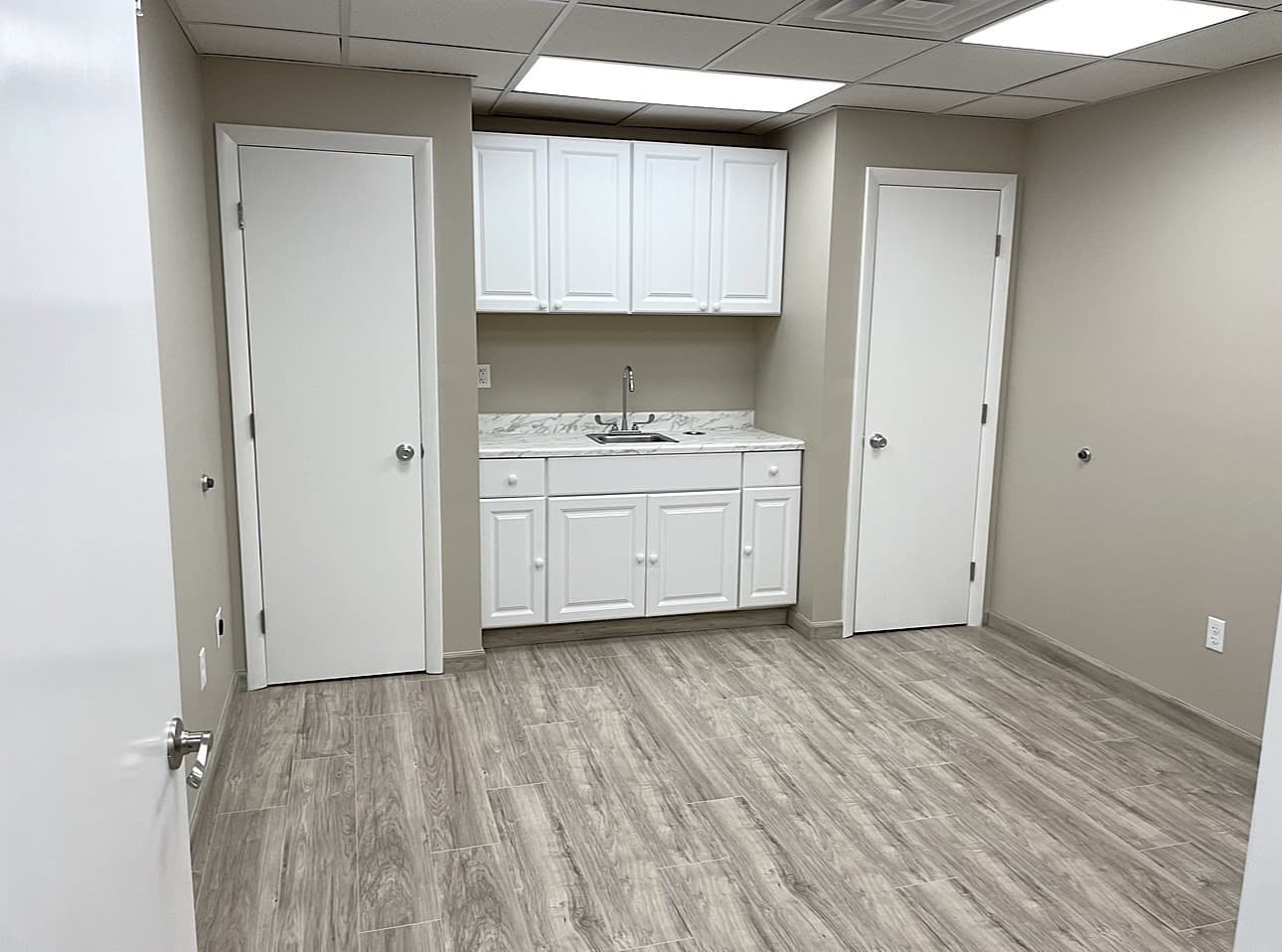 Commercial Sale at 1010 Gar Highway # 7, Swansea MA 02771, photo 6 of 10