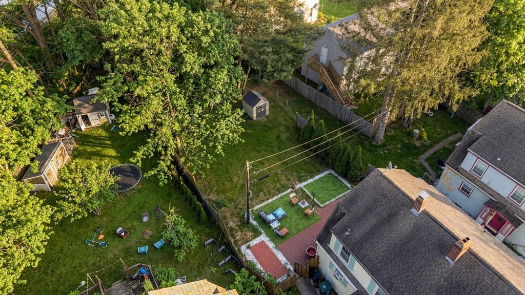 28 Maple Street, Southbridge MA 01550 photo 2