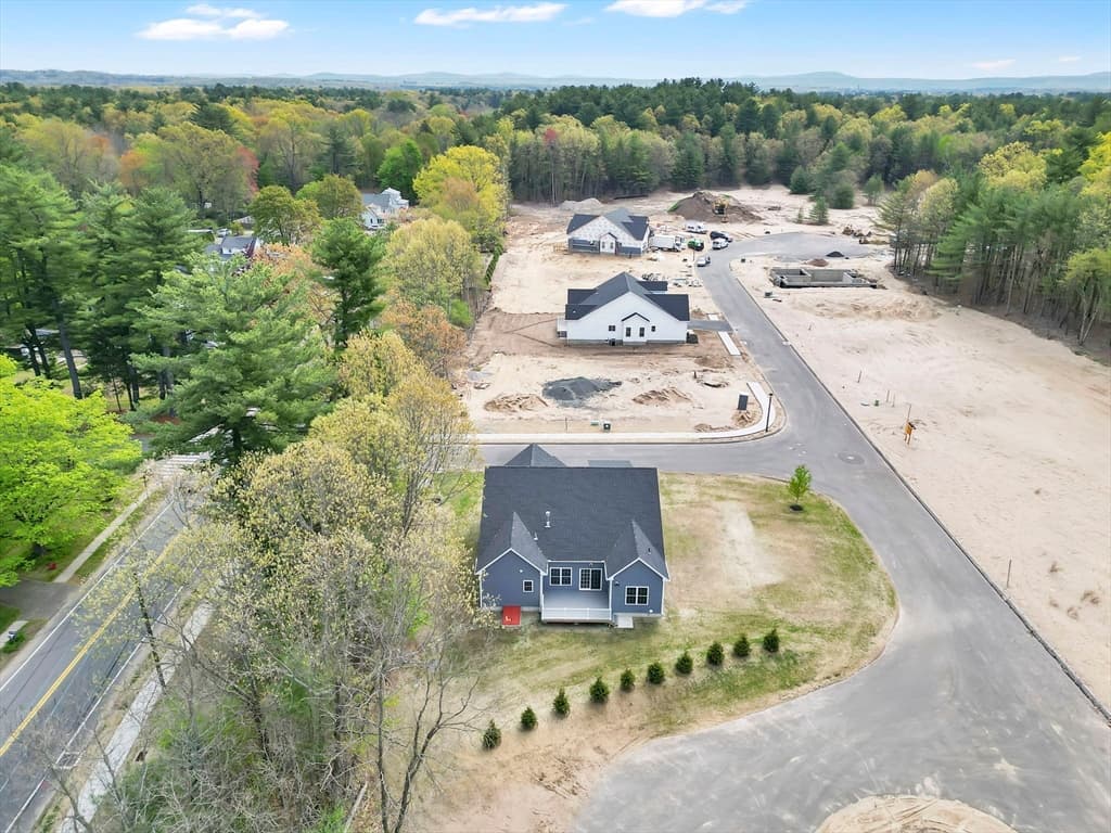 60 Liberty Lane, Enfield CT 06082 photo 6