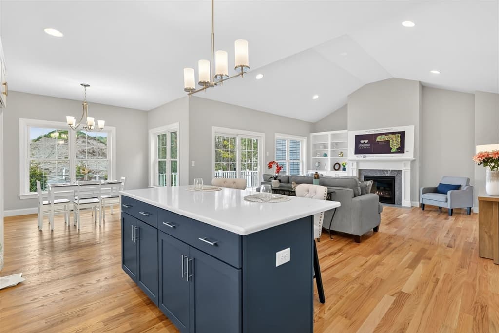 60 Liberty Lane, Enfield CT 06082 photo 17