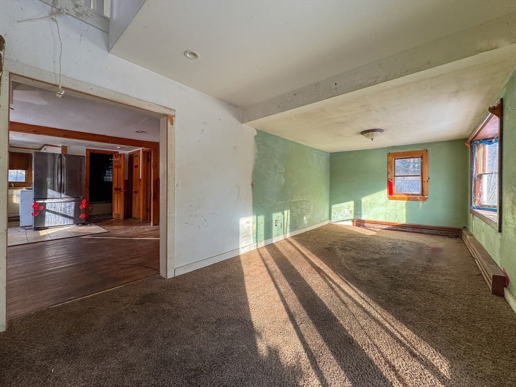 23 Fifth Ave, Lakeville MA 02347 photo 13