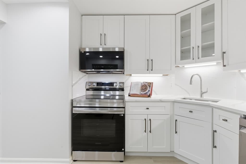 131 Coolidge Avenue # 122, Watertown MA 02472 photo 16