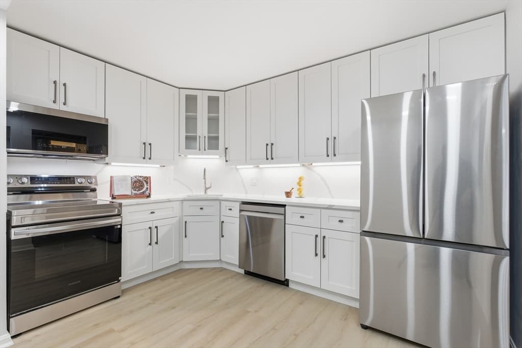 131 Coolidge Avenue # 122, Watertown MA 02472 photo 12