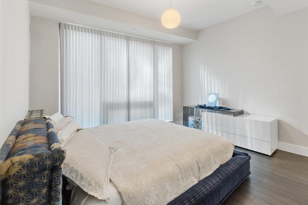 Condominium at 22 Liberty Dr # 7M, Boston MA 02210, photo 23 of 42