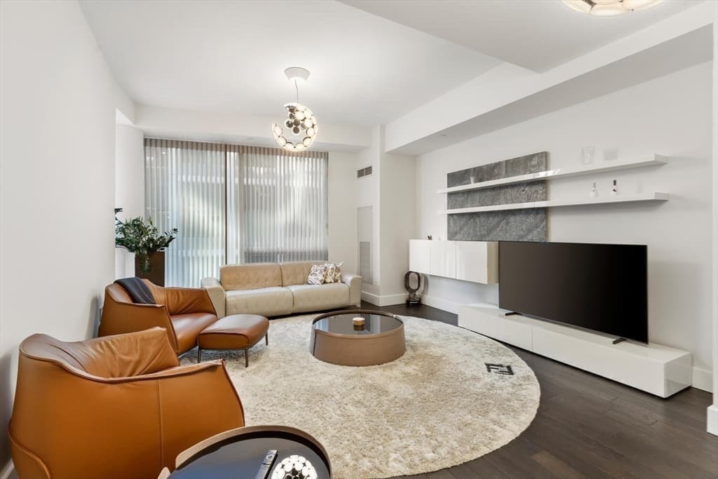 Condominium at 22 Liberty Dr # 7M, Boston MA 02210, photo 32 of 42