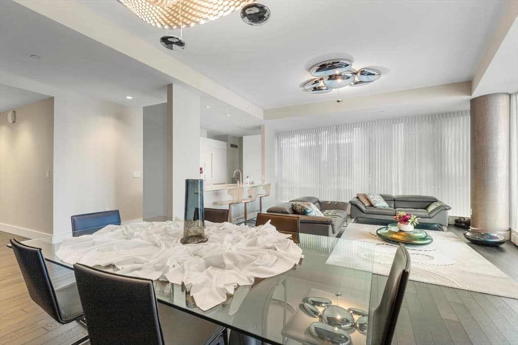 Condominium at 22 Liberty Dr # 7M, Boston MA 02210, photo 11 of 42