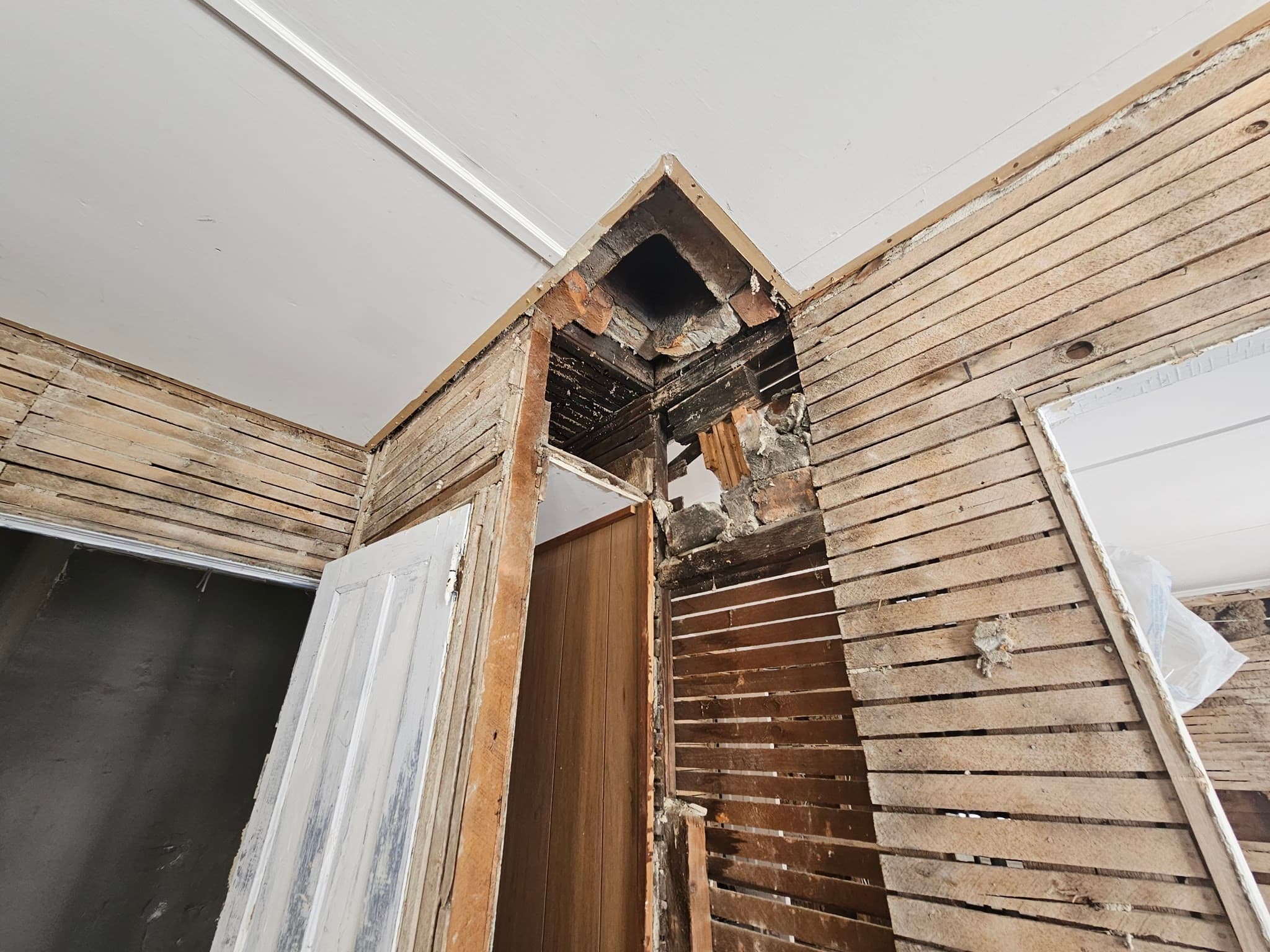 Multi Family at 27 Hall St, North Adams MA 01247, photo 2 of 32