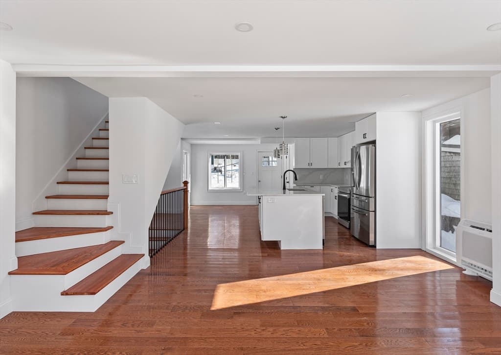 Single Family Residence at 6 Hillside Rd, Northborough MA 01532, photo 14 of 30