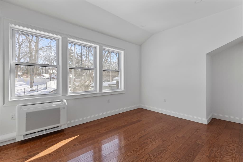 Single Family Residence at 6 Hillside Rd, Northborough MA 01532, photo 18 of 30