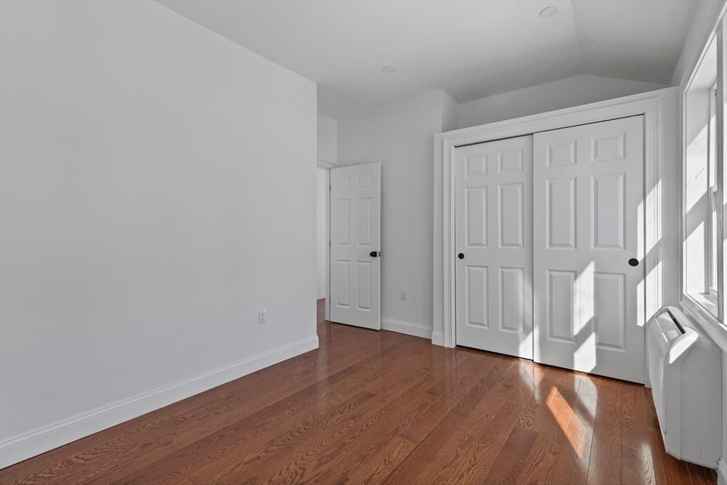 Single Family Residence at 6 Hillside Rd, Northborough MA 01532, photo 19 of 30