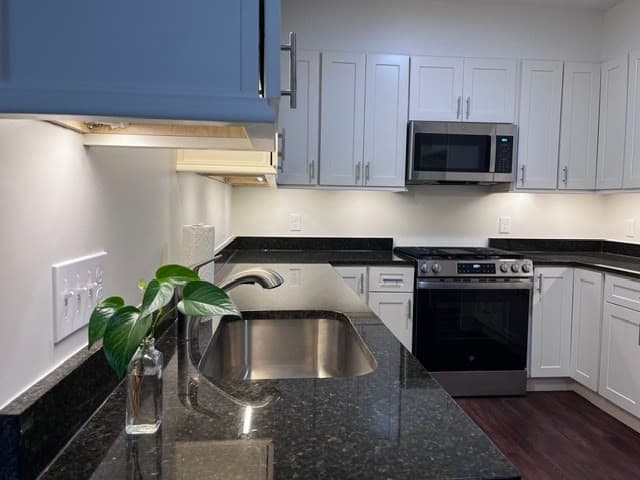 Condominium at 10 Franklin # 107, Revere MA 02151, photo 6 of 20