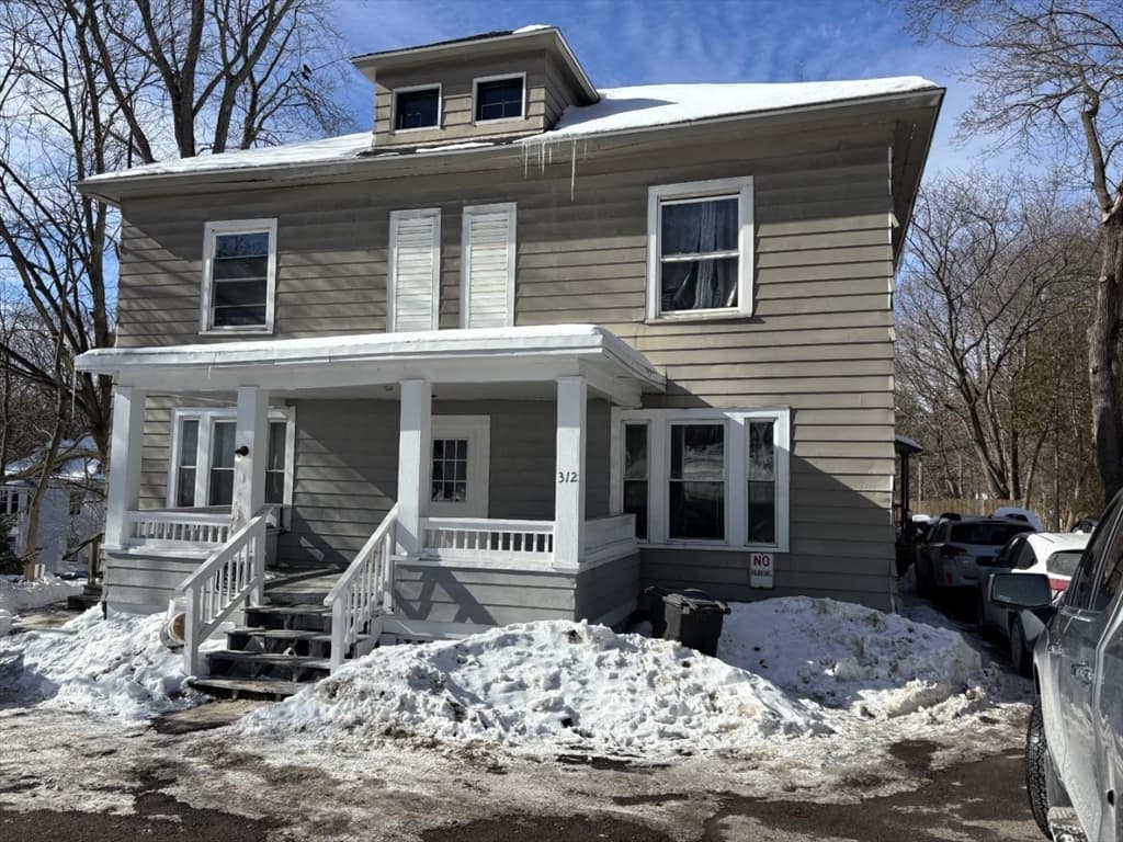 4 Family at 312 South St, Pittsfield MA 01201, Pittsfield, photo 3 of 3