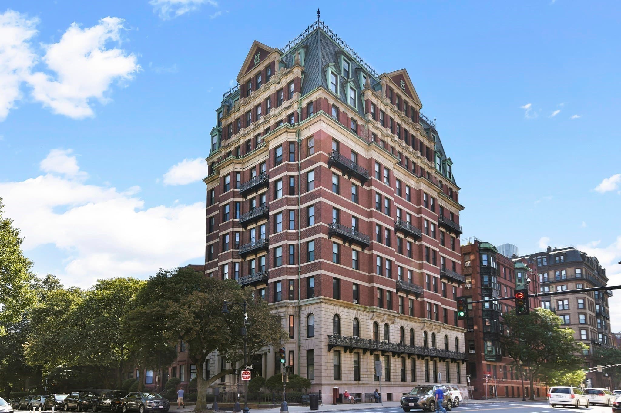 483 Beacon St. # 37, Boston MA 02115