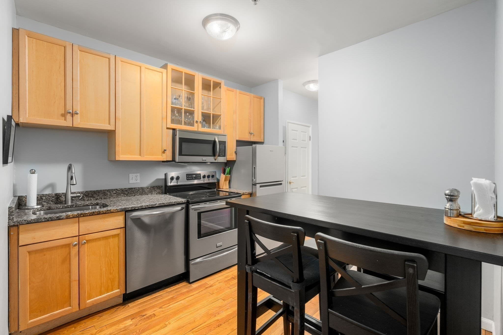 Condominium at 483 Beacon St. # 37, Boston MA 02115, photo 5 of 9